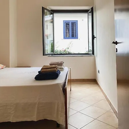 Con Bagno Privato - *